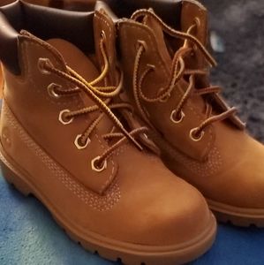Size 8 toddler  Classic Timberland boots